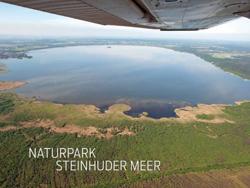 Luftaufnahme vom Steinhuder Meer bzw. Naturpark Steinhuder Meer.