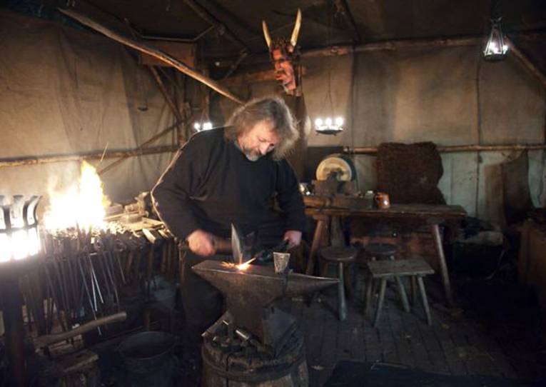 Schmiedekunst auf dem historischen Weihnachtsmarkt in Hannover