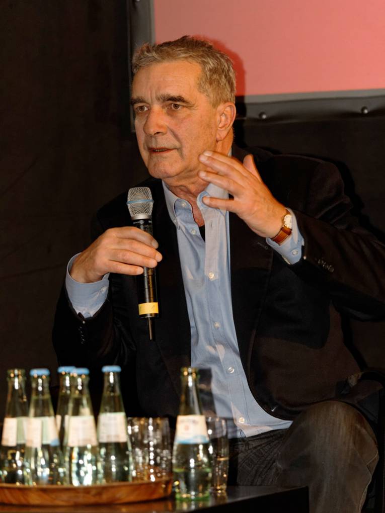 Der Historiker und Journalist Dr. Johannes Willms während der Podiumsdiskussion