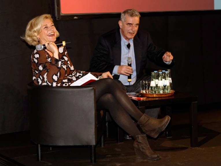 Annette Gerlach und Dr. Johannes Willms auf dem Podium