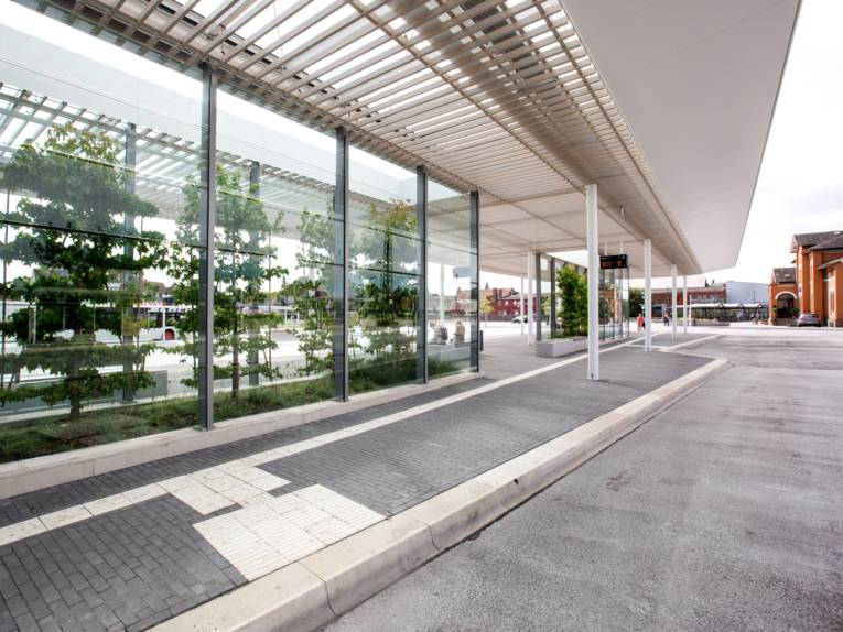 Neubau des Zentralen Omnibusbahnhofs in Neustadt am Rübenberge, Region Hannover.