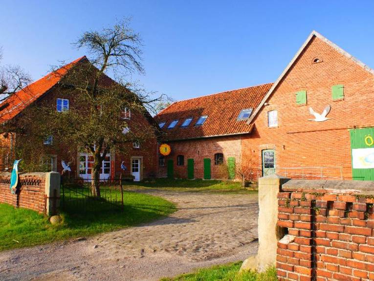 Ein alter. ehemaliger Bauernhof ist Vereinszentrum der ÖSSM